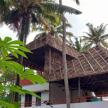 Madhav Mansion Beach Resort فاركَالا المظهر الخارجي الصورة