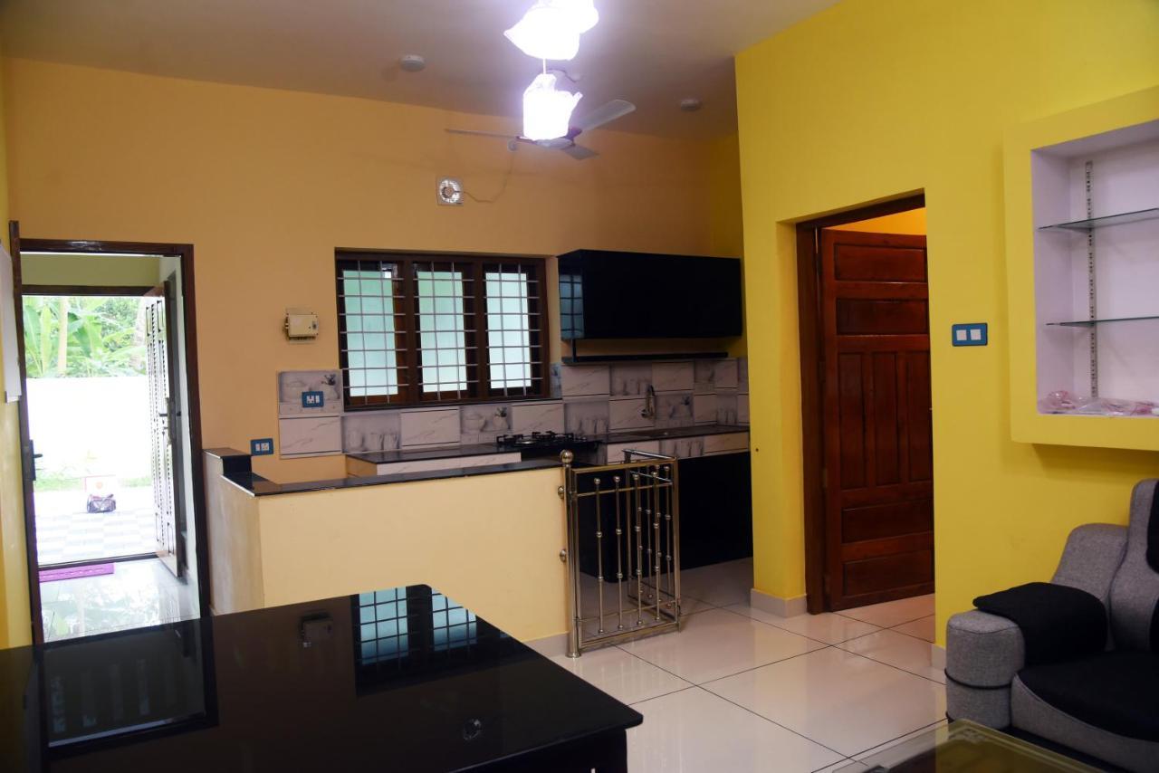 Madhav Mansion Beach Resort فاركَالا المظهر الخارجي الصورة